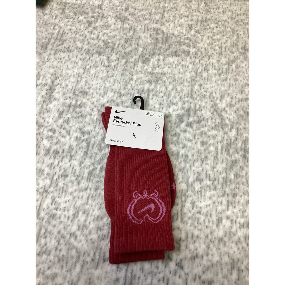 Nike Everyday Plus Cushioned Crew Socks Burgundy Heart Swoosh IH8626-613 M 6-10
